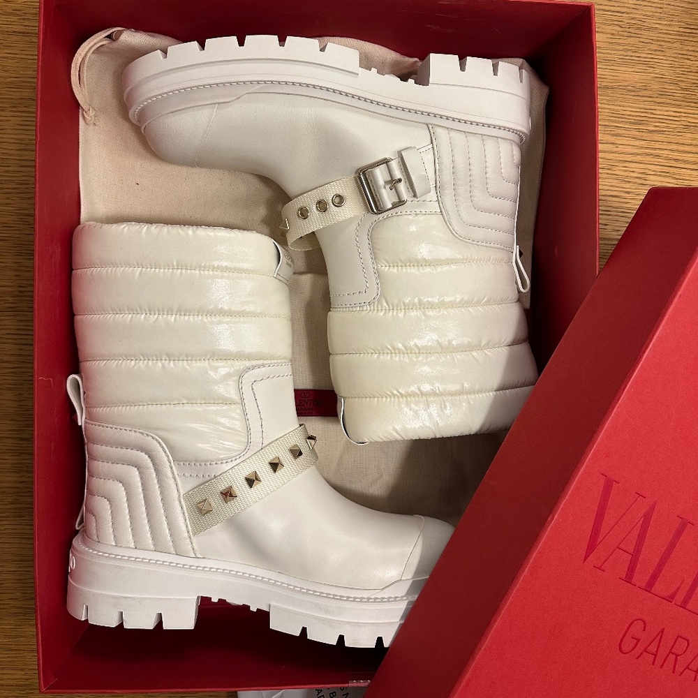 Valentino rockstud boots